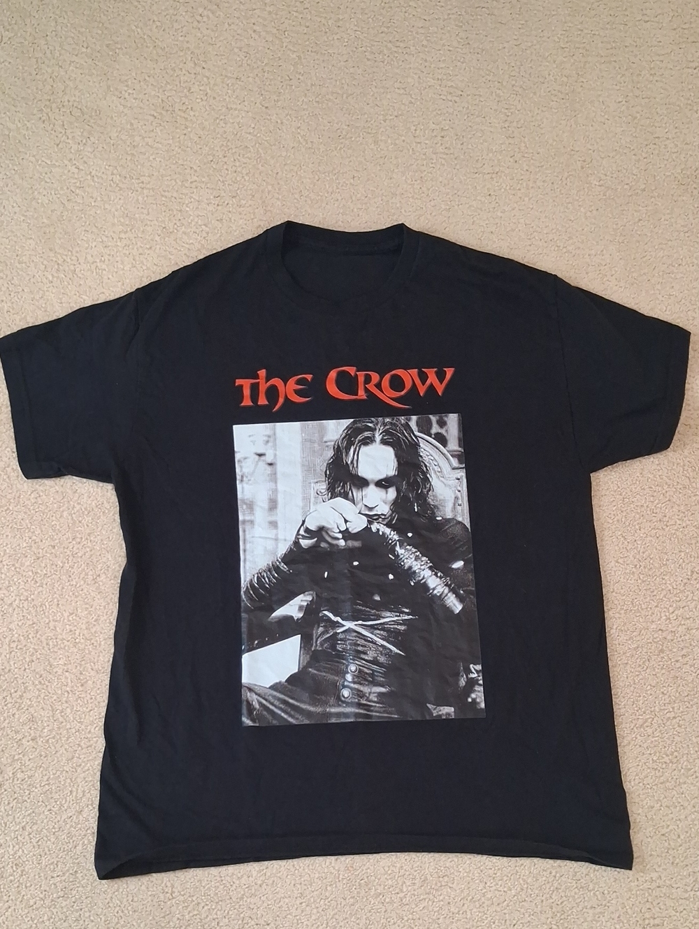 The Crow Movie Graphic Rrprint Mens Tshirt Black and Red Large